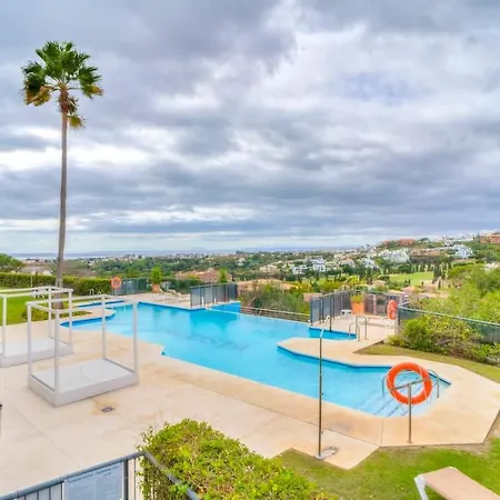 Conde Nest Flat With Wouw Views Эстепона