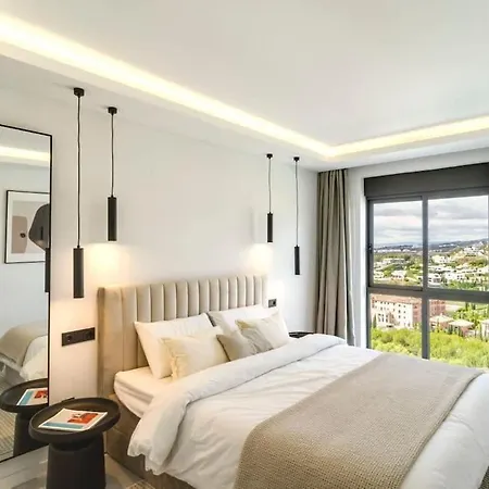 Daire Conde Nest Flat With Wouw Views *