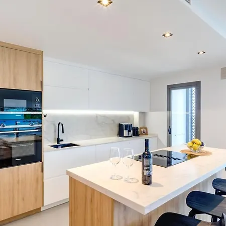 Conde Nest Flat With Wouw Views * Estepona