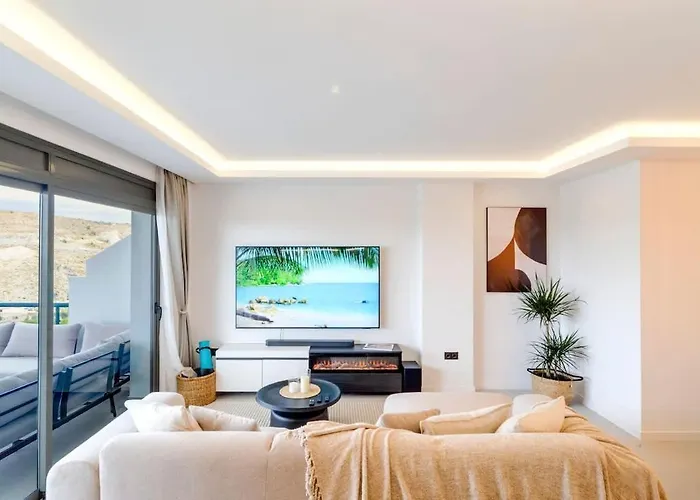 Conde Nest Flat With Wouw Views * Estepona