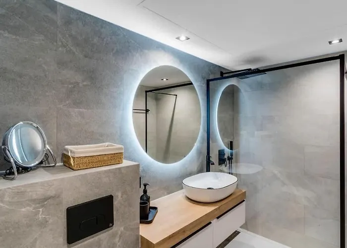 Apartment Conde Nest Flat With Wouw Views