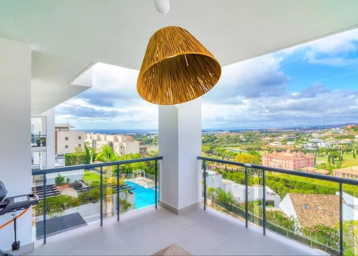 아파트 Conde Nest Flat With Wouw Views 에스테포나