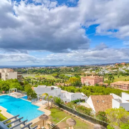 Conde Nest Flat With Wouw Views
